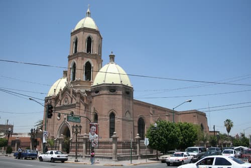 Identidad. Ramón González busca ofrecer antecedentes que se queden en la memoria e identidad de Gómez Palacio.  EL SIGLO DE TORREÓN/ JAIME DE LARA 