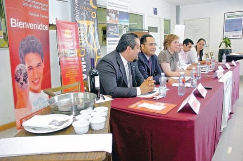 Anuncian. El primer concurso de Servicio organizado por la UVM-Glion se desarrollará el próximo 12 de mayo. EL SIGLO DE TORREÓN / ERICK SOTOMAYOR