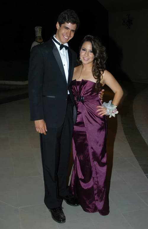 José Bello y Melisa Garza.