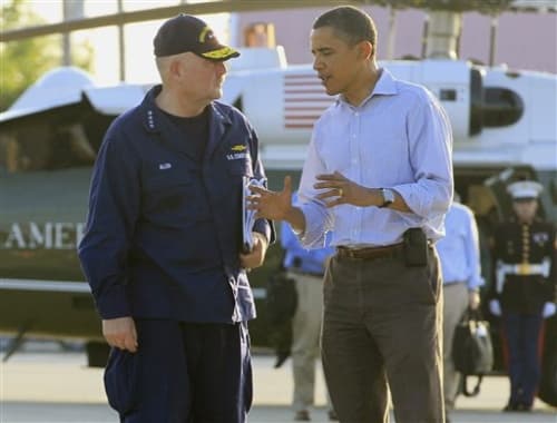 El presidente Barack Obama advirtió el martes que exigirá al presidente de la junta de BP reservar el dinero necesario para compensar a las numerosas personas afectadas por la 'negligencia' de la compañía.