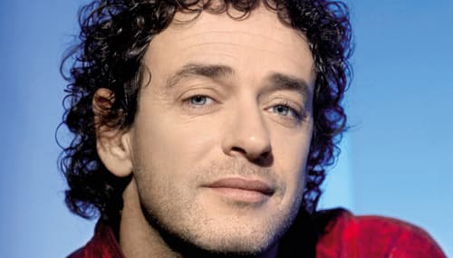 Sin avance. Cerati continúa inconsciente y con asistencia mecánica respiratoria. ARCHIVO