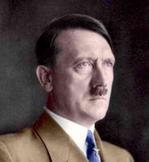 Un alemán es acusado por usar un tono en su móvil con un discurso de Hitler sobre la exterminación de los judíos.