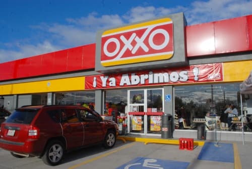Los acreditados del Infonavit podrán pagar las mensualidades de su préstamo a través de las tiendas OXXO, Extra y en cajeros automáticos de HSBC, a fin de mejorar la atención y facilitar la forma pago.