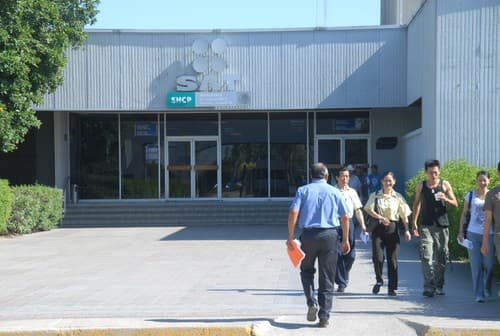 Omisión fiscal. Detecta la autoridad fiscal a 600 mil contribuyentes que olvidaron avisar sobre la reanudación de actividades, por lo que el SAT enviará una invitación para que regularicen su situación.