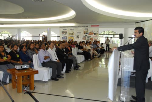 Avance. Según datos del Instituto Nacional para la Educación de los Adultos (INEA), Durango está a medio punto porcentual de abatir el analfabetismo debido a que el criterio internacional de la UNESCO marca que con una tasa de 4% este rezago ya no es problema.