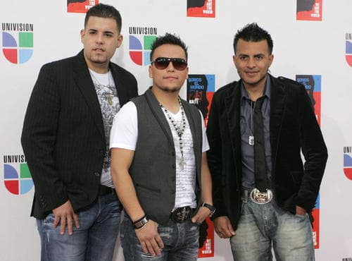 Problemas. Los vocalistas de la banda no eran dueños del arma, por lo que todo se resolvió y ellos quedaron en libertad. ARCHIVO