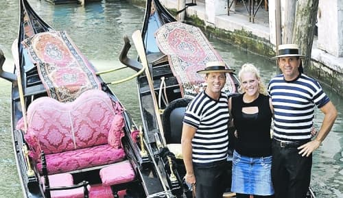 Una mujer ha obtenido por primera vez el título de gondolera de la ciudad de Venecia (norte de Italia), una profesión que durante 900 años ha estado reservada exclusivamente a los hombres y que da así ahora un paso importante en la igualdad de géneros.