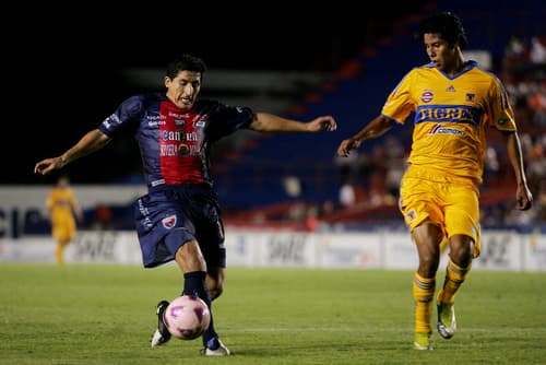 Atlante rescató el empate con un hombre menos ante Tigres. Atlante no puede en casa y empata 1-1 con Tigres