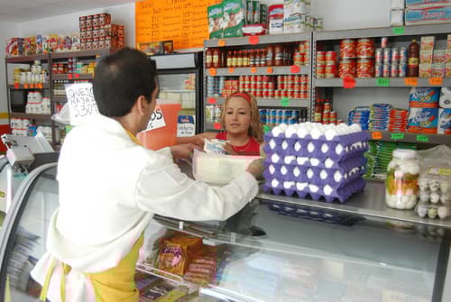 Esquema. Adecco lanza plan para apoyar a las Pymes.