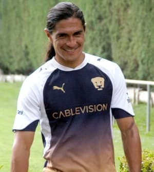 Señala el delantero de Pumas que ya no piensa jugar en la selección mexicana, aún si lo llamara el 'Chepo'. (Archivo)