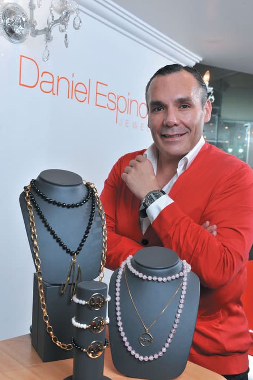El diseñador preparó una colección completa de entrañables piezas.