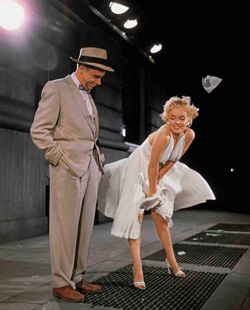 Subasta. El vestido blanco, famoso por la escena del metro en el filme The Seven Year Itch, podría alcanzar los 2 millones de dólares.