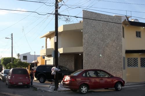 Muerte. Casa del periodista en temas de seguridad Miguel Ángel López Velasco, donde fue asesinado junto a su esposa e hijo.