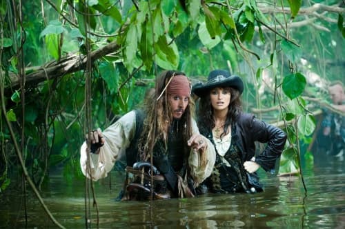 Piratas del Caribe: juventud divino tesoro