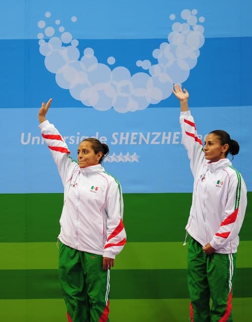 Obtienen plata Paola Espinosa y Tatiana Ortiz
