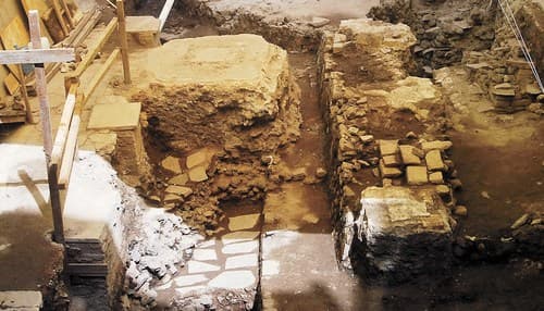 Arqueología. Los vestigios que fueron encontrados el año pasado, ahora podrán ser apreciados por el público por medio de una ventana arqueológica.