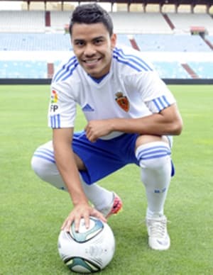 El mexicano de 24 años de edad llegó en agosto pasado al club maño por petición de Javier Aguirre. (Archivo)