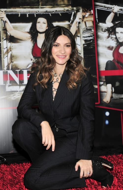 Pausini recordó que tras recibir el Latin Grammy en 2009 por 'Primavera anticipada', un periodista le preguntó que a dónde llevaría la estatuilla. Ella respondió que a casa de su madre. (EFE)