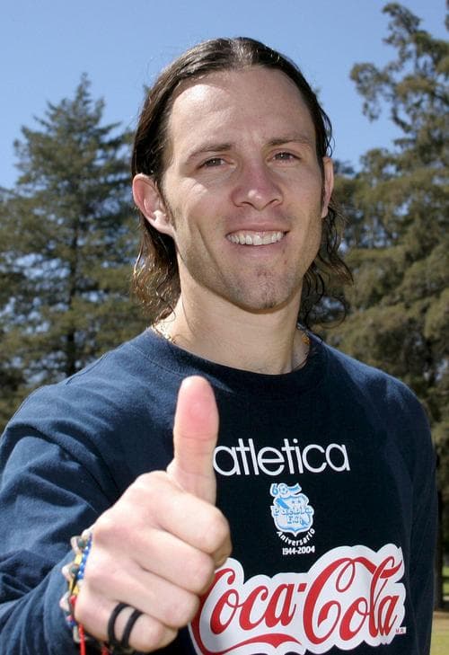 Antonio de Nigris falleció el 16 de noviembre de 2009 en Grecia. Recuerdan a Antonio De Nigris