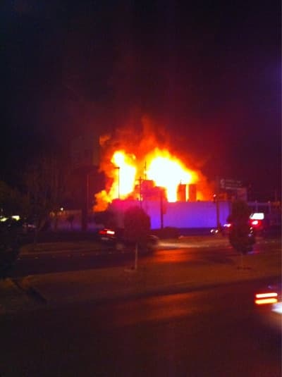 Se incendió la planta de la empresa de lácteos Lala ubicada en el municipio de Durango, sin que se reportaran lesionados ni víctimas mortales, únicamente daños materiales.FOTO TWITTER @Luizork