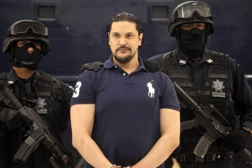 'El JJ' fue arrestado el 18 de enero de 2011 y en ese momento acusó a un escolta de haber sido quien disparó contra Cabañas.