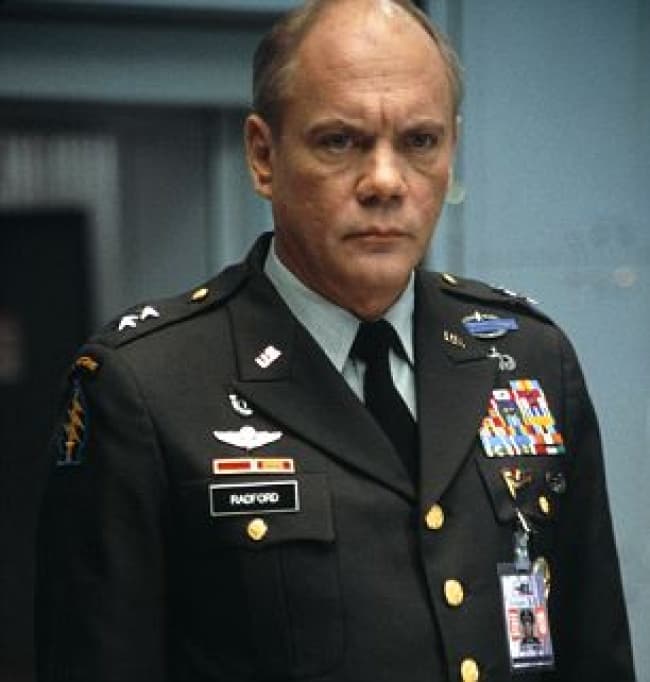 Daniel von Bargen, más conocido como 'señor Kruger' en la serie de televisión 'Seinfeld' se dispara el pasado lunes con una pistola Colt 38.