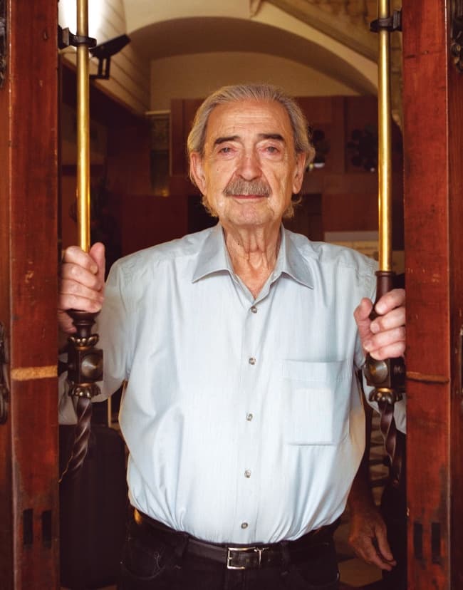 El oficio ardiente