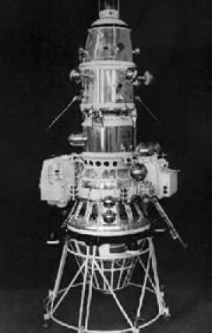 Sonda lunik de la misión Luna 10 de la Unión Soviética. ARCHIVO