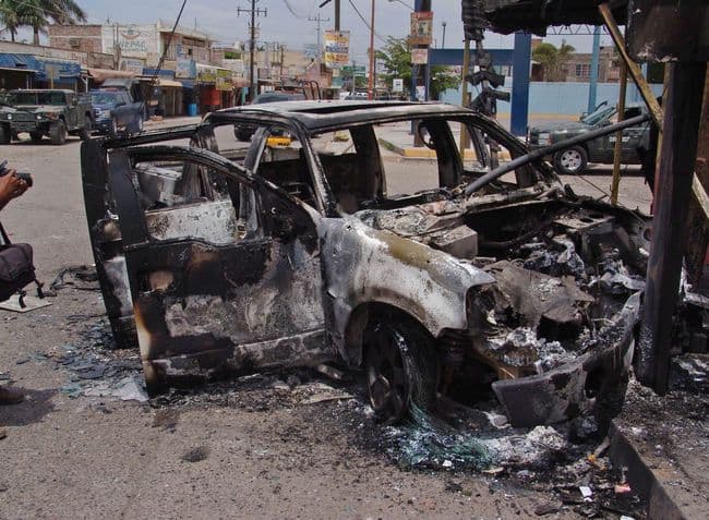 Violencia. Elementos del Ejército y un grupo armado se enfrentaron en Guasave dejando un saldo de 12 muertos, 10 presuntos delincuentes y dos militares.