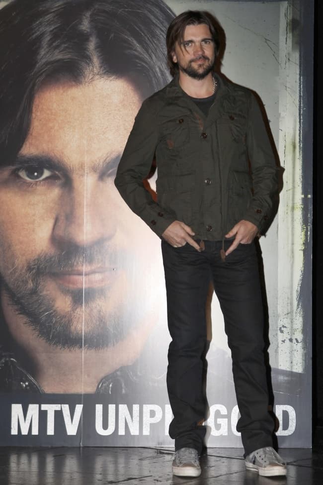 El cantante colombiano Juanes, presentó este viernes a los medios de comunicación su disco “Juanes MTV Unplugged”.