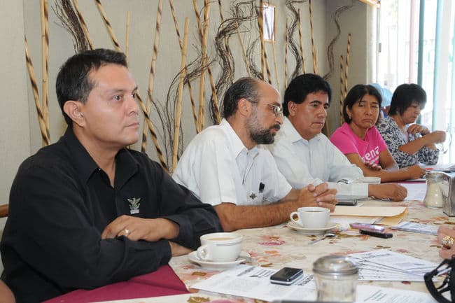 Contra proceso. Morena invita a participar en las jornadas que se llevarán a cabo este domingo en la Alameda.