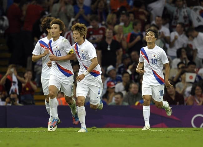 Corea del Sur ganó la medalla de bronce del balompié masculino de Londres-2012 al vencer 2-0 a su archirrival Japón. (EFE)