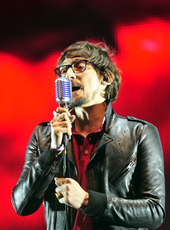 El cantante explicó que este trabajo musical es un reto personal con el que quiso encontrarse, redescubrirse como persona y hacer un viaje interno. (ARCHIVO)