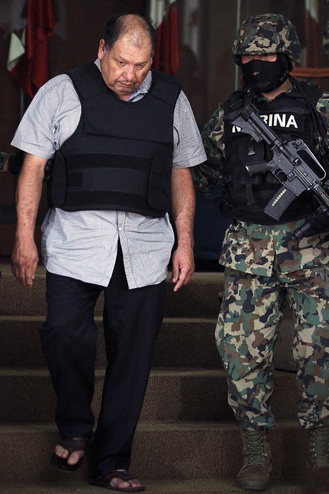 Semar. Elementos de la Semar presentaron a Mario Cárdenas Guillén en las instalaciones de la SIEDO.