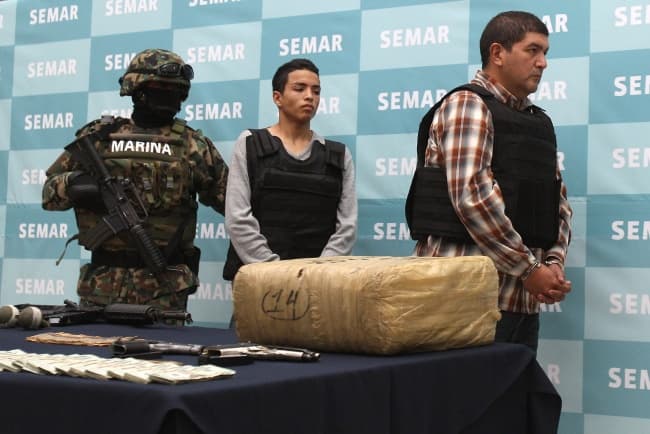 La Secretaría de Marina presentó este jueves a Velázquez Caballero presunto número tres de la organización criminal 'Los Zetas'. (Notimex)
