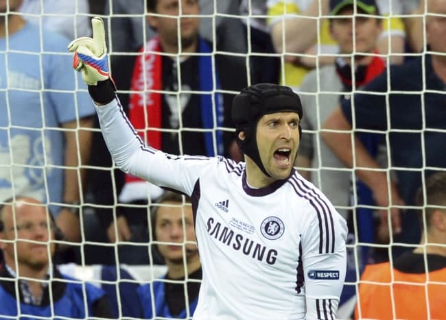 Petr Cech tiene su lado musical. (Archivo)