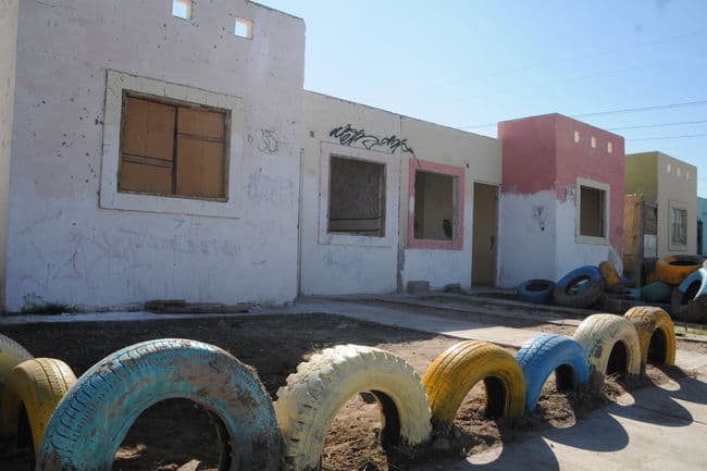 Preescolar. Los alumnos del fraccionamiento La Paz, estudian en en una casa prestada por la constructora.