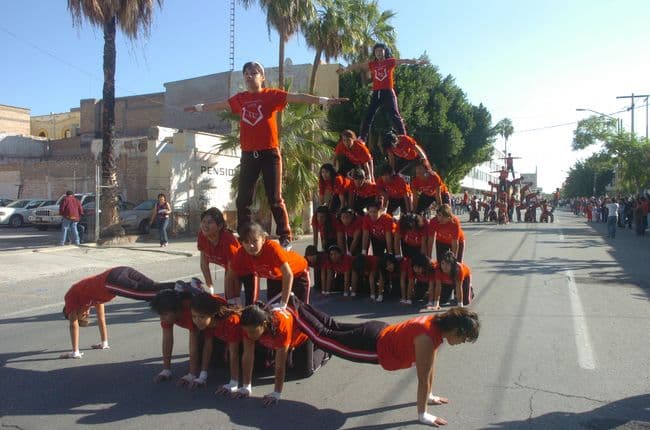Elementos del Pentathlón Deportivo Militarizado demostrarán el domingo próximo su habilidad para la formación de pirámides humanas. Harán exhibición de pirámides humanas