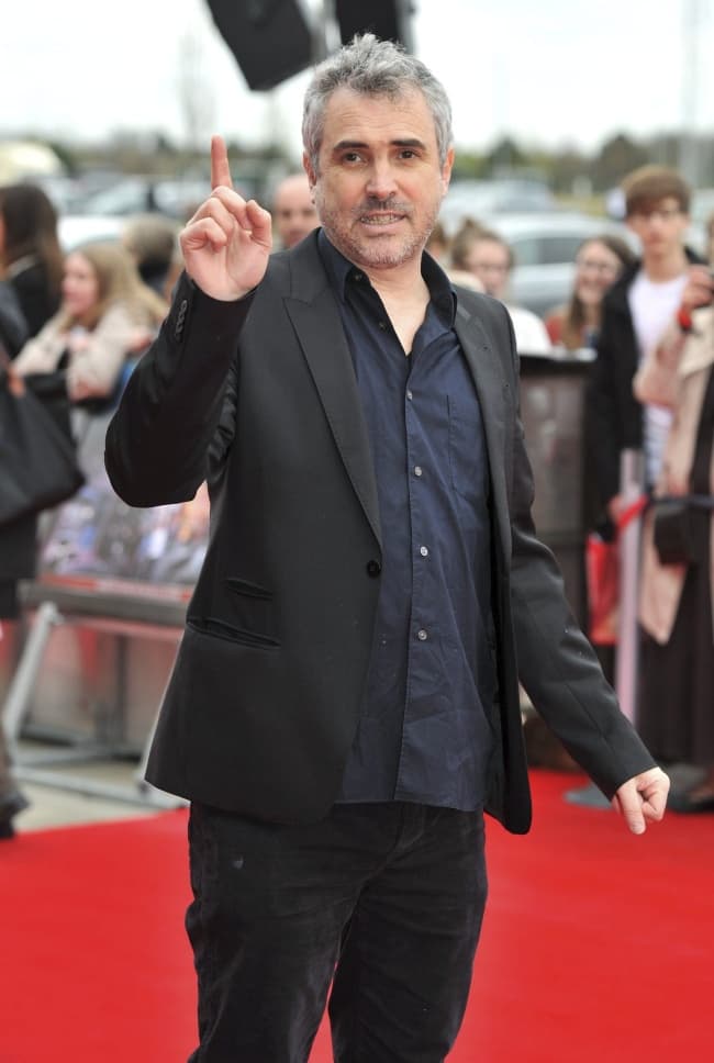 Reconocido por su trabajo en destacados filmes como 'Y tu mamá también', 'Niños del hombre' y 'Harry Potter y el prisionero de Azkaban', el guionista, director y productor mexicano Alfonso Cuarón celebrará este miércoles su cumpleaños número 51, inmerso en un nuevo proyecto de televisión junto al director J.J. Abrahams, así como en el estreno del filme 'Gravity'. ARCHIVO