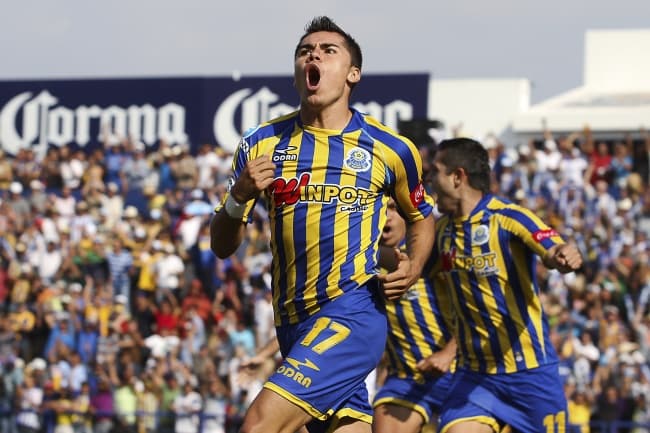 La Piedad frenó el paso invicto de Dorados, lo derrotó 3-1 (global 3-2) para coronarse campeón del Torneo Apertura 2012 de la Liga de Ascenso MX. JAMMEDIA