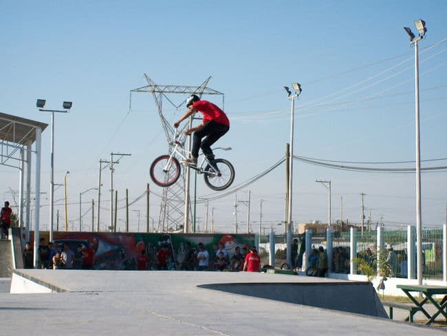 Extremos. Jóvenes participaron en el concurso de deportes extremos realizado por el Instituto Municipal de la Juventud.