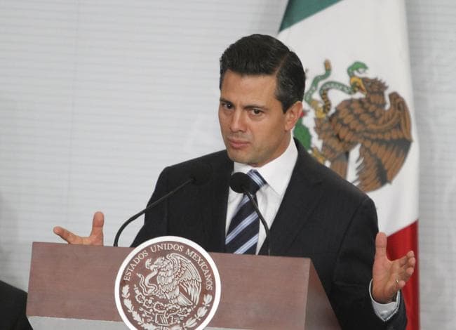 Peña Nieto deseó a todos los mexicanos que en este 2013 que se avecina reine la paz, pero sobre todo la salud.
(ARCHIVO)