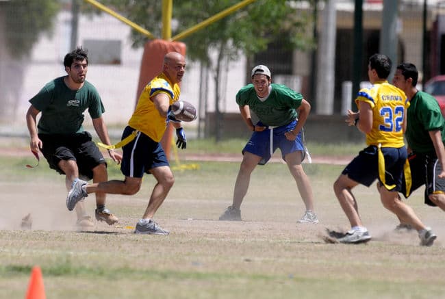 Se pone en marcha el Flag Football en Nuevo San Isidro. Arranca el Tochito Bandera