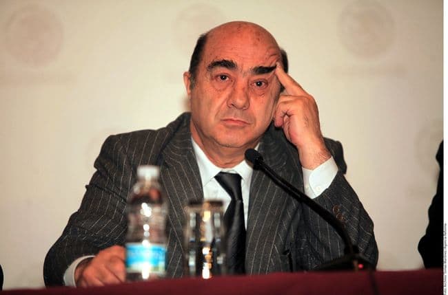 Eliminan. El procurador general de la República, Jesús Murillo Karam, ordenó la desaparición del Consejo de Participación Ciudadana (CPC) de la dependencia, instancia creada en 2002 en el que representantes de distintos sectores evaluaban a la institución.