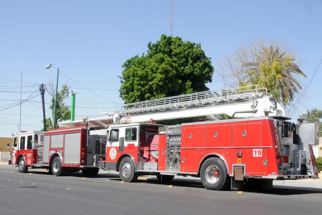 Atienden. Personal del Departamento de Bomberos de Gómez Palacio siempre está atento a los llamados de auxilio.