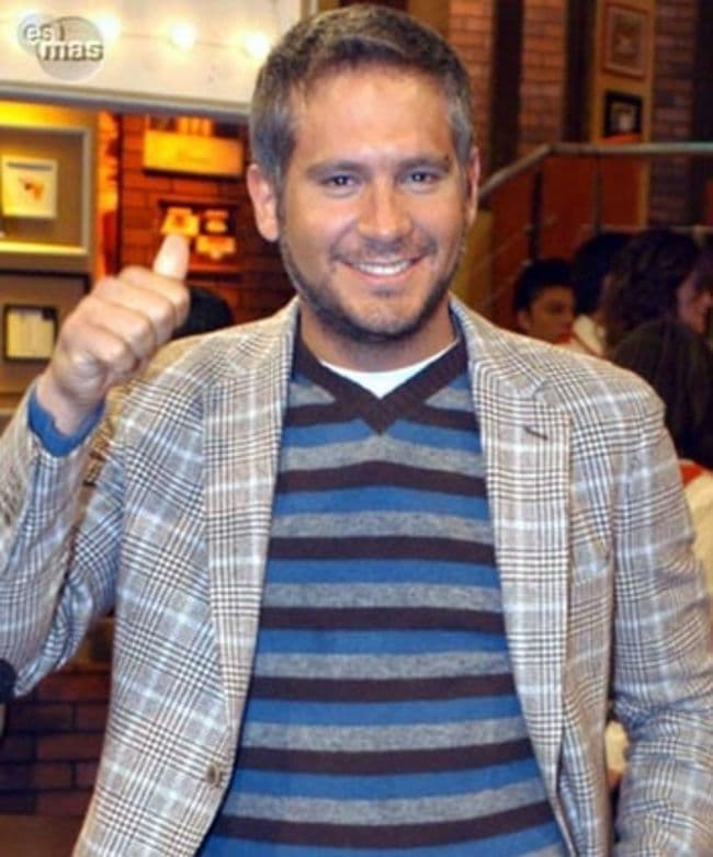 Presentación. Arath de la Torre es el conductor del programa México Suena.