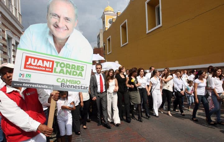 PRI. Familiares y amigos despiden Juan Ignacio Torres Landa García, con marcha por las principales calles de Guanajuato.