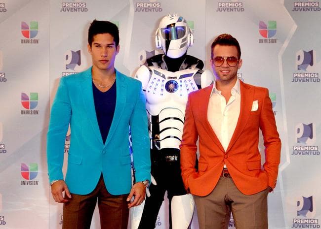 Lucero, Prince Royce y Chino y Nacho se unieron al elenco que actuará en los Premios Juventud.
