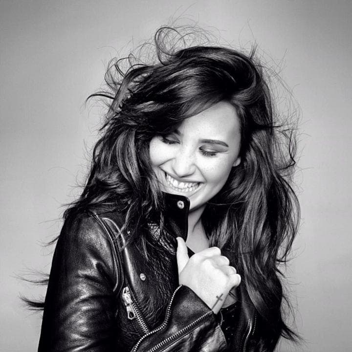Lovato podría haber sido víctima de un hacker que obtuvo las fotografías sin consentimiento. (Archivo)