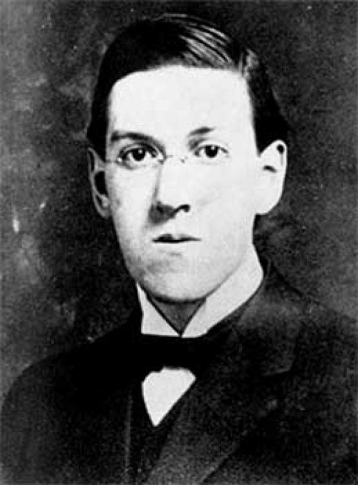 La obra del destacado escritor Howard Phillips Lovecraft, quien nació hace 123 años que se cumplen este 20 de agosto, continúa vigente pues sus escalofriantes relatos siguen siendo revisados y publicados. FOTOGRAFÍA TOMADA DE INTERNET